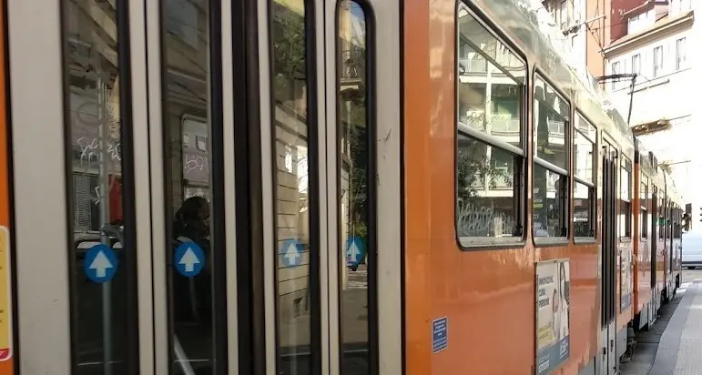 Milano, deraglia il tram 9: due morti e 38 feriti