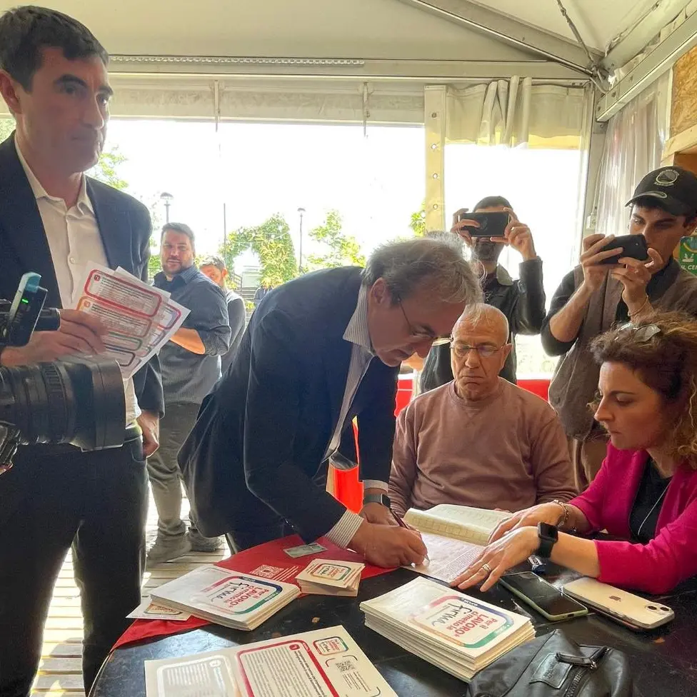 Angelo Bonelli e Nicola Fratoianni per i referendum