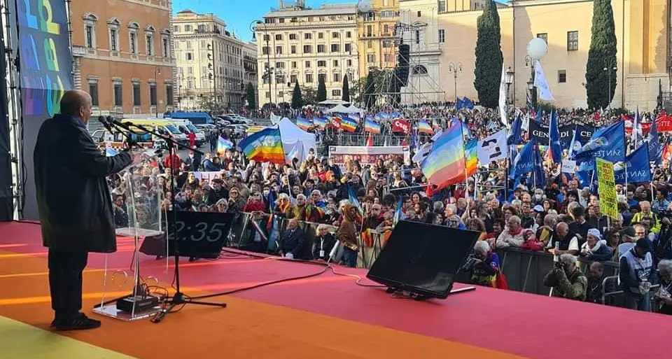 Vedi Napoli e poi manifesti