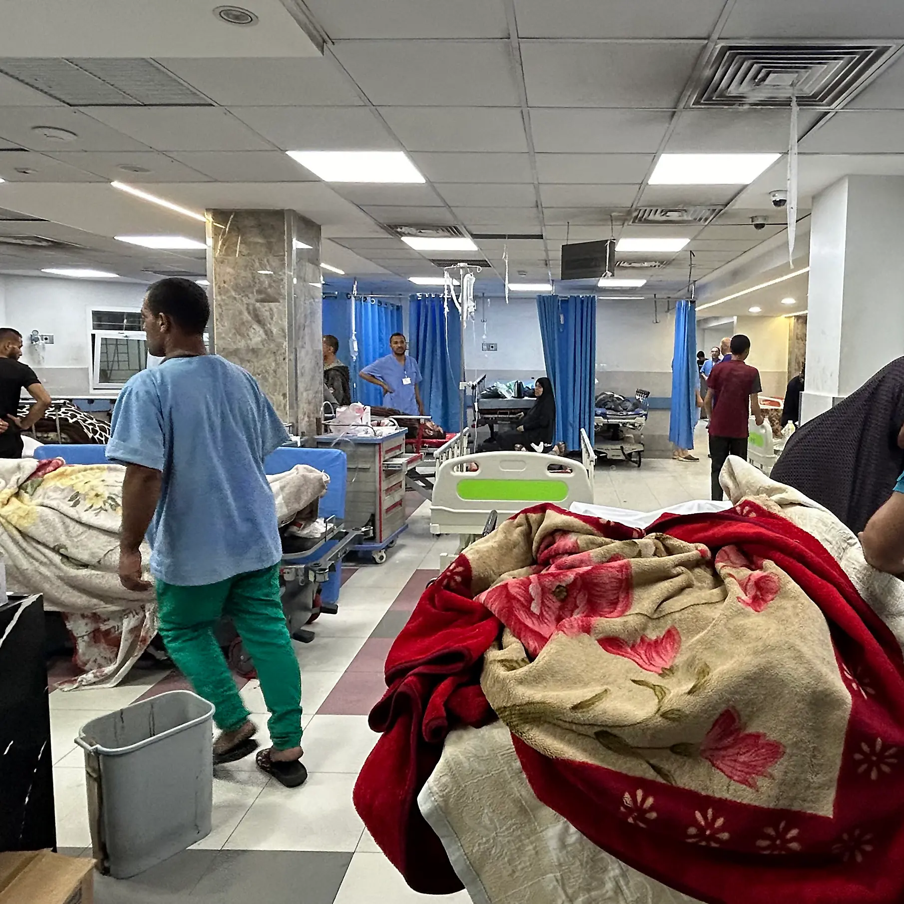 Colpiti 31 ospedali su 36: Gaza è allo stremo