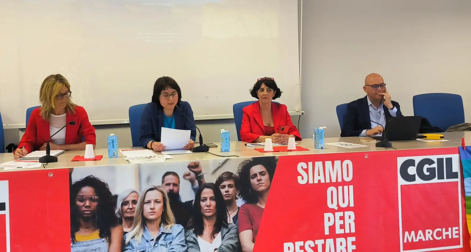 Marche, allarme povertà: “Un lavoro non basta più”