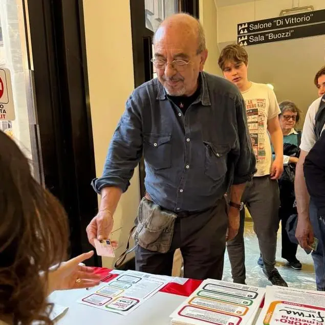 Michele Santoro e Vauro firmano a Milano