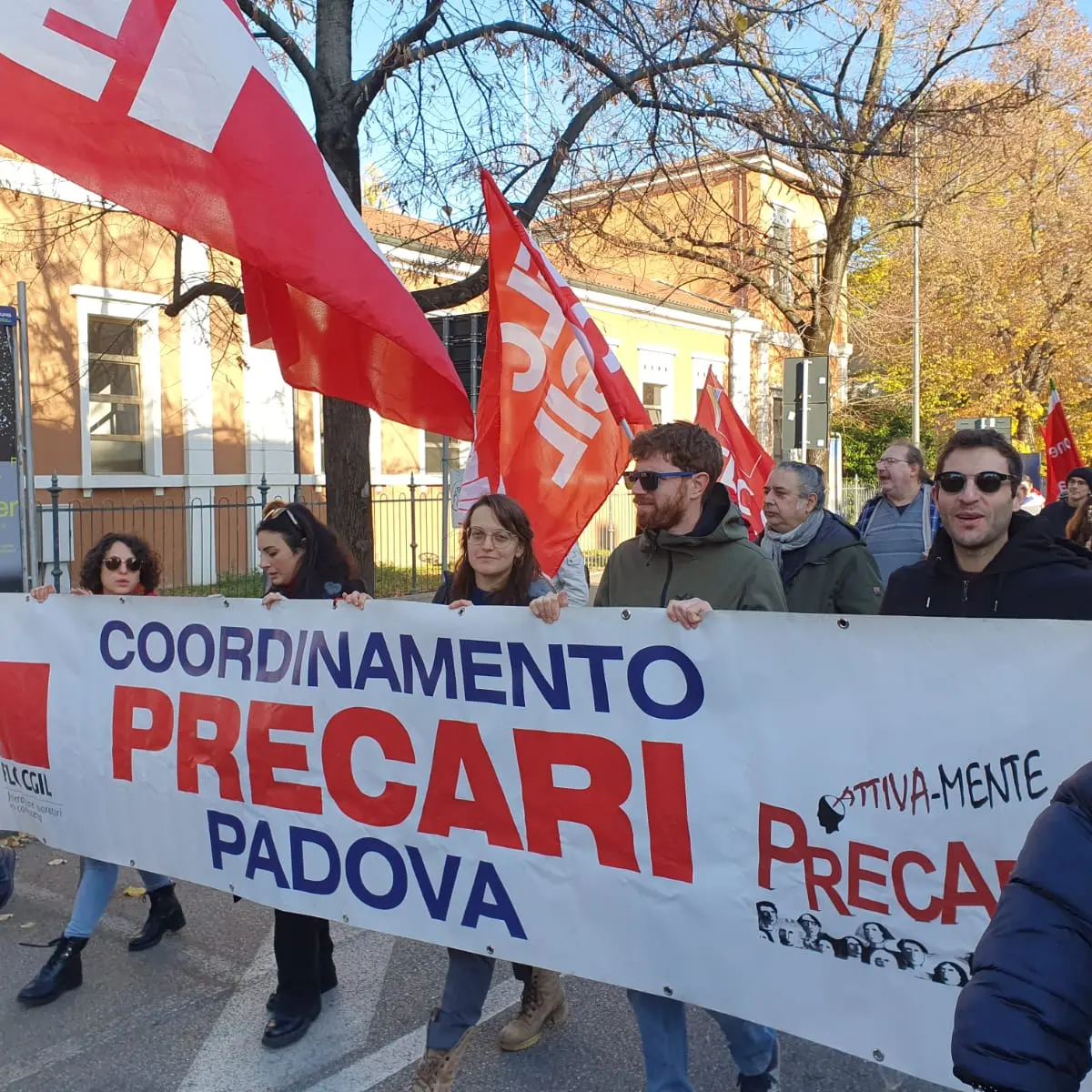 Precari della scuola, la denuncia della Flc Cgil Padova