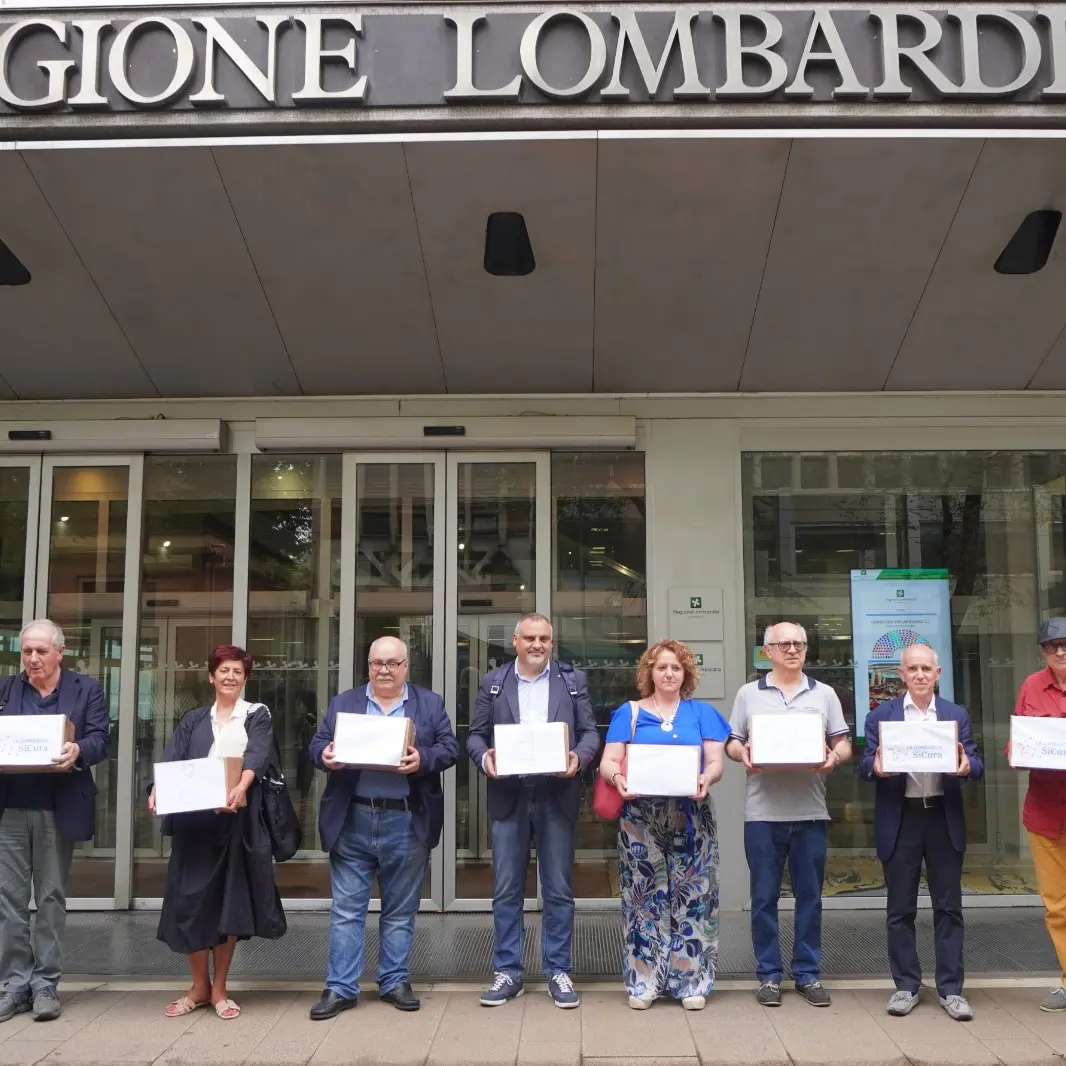 Lombardia SiCura, 90mila firme per un'altra sanità