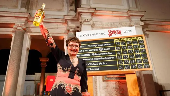 Premio Strega, “L’età fragile” e la voce delle donne