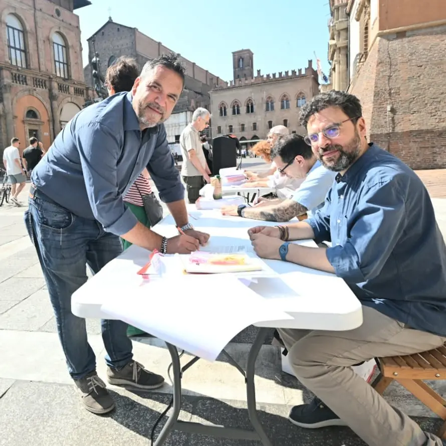 A Bologna prime firme contro l’autonomia differenziata