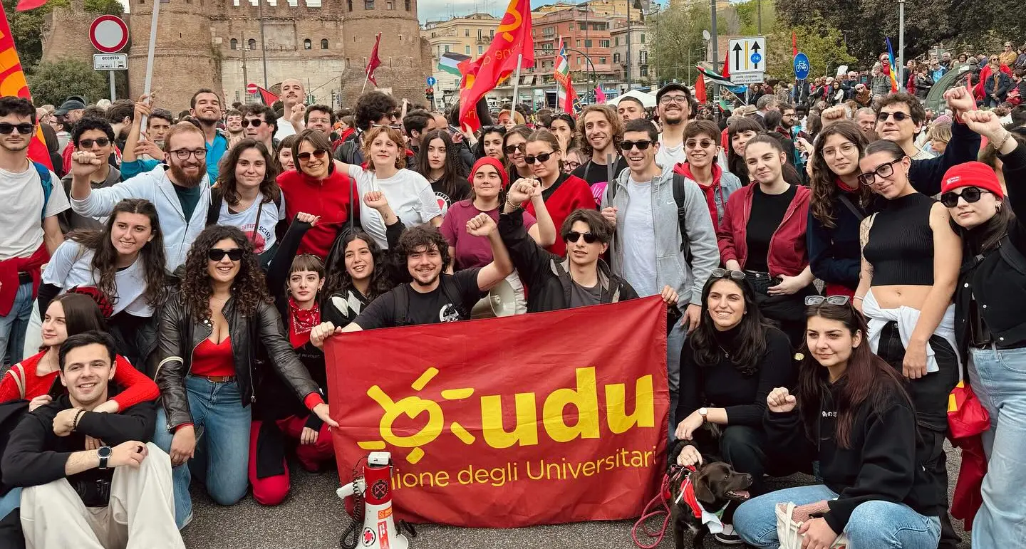 Gli studenti vogliono realizzare l’impossibile