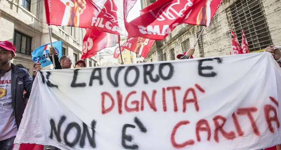 Politiche del lavoro e/o contrasto alla povertà?