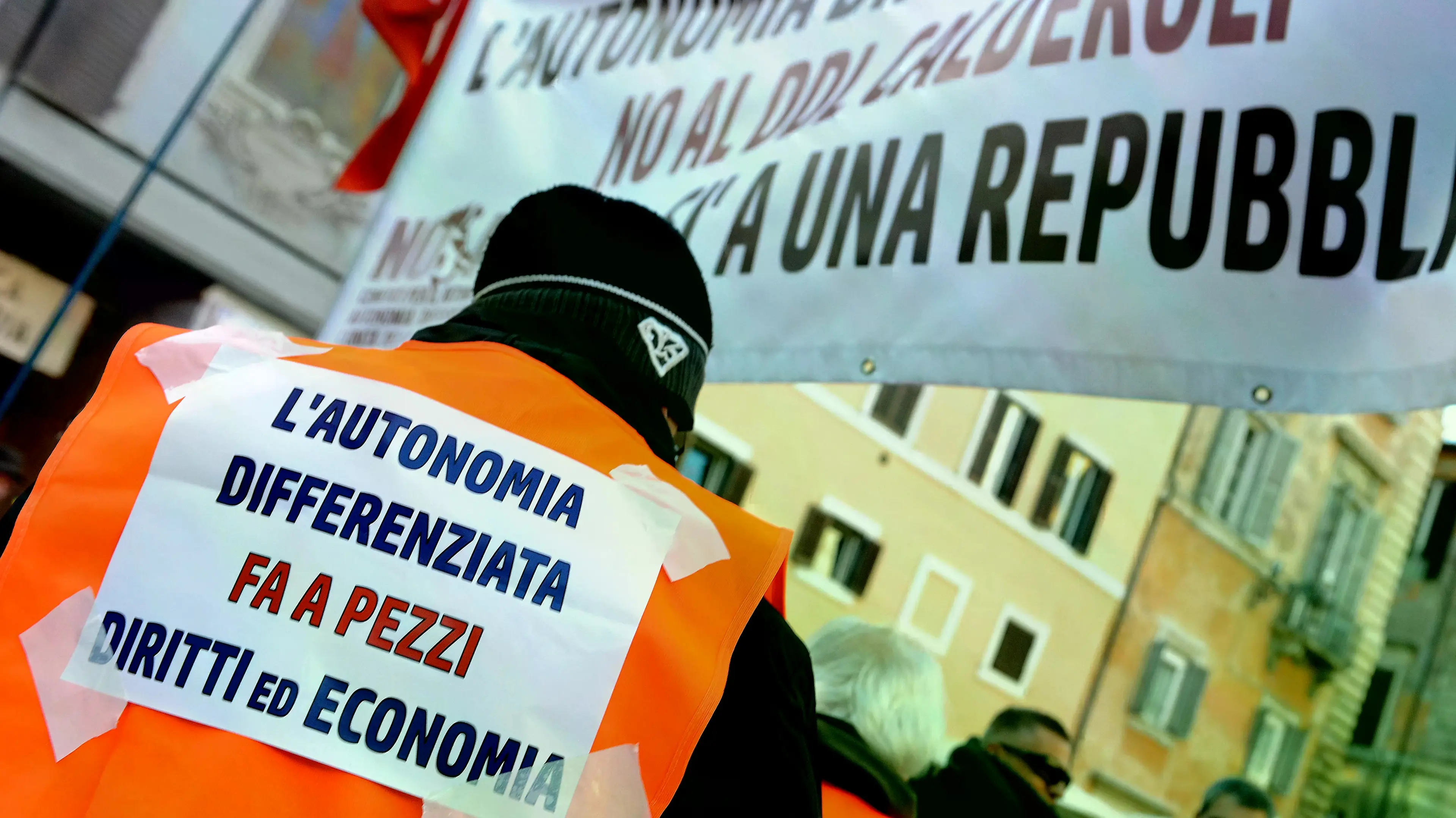 Autonomia, cambierebbe l’identità nazionale