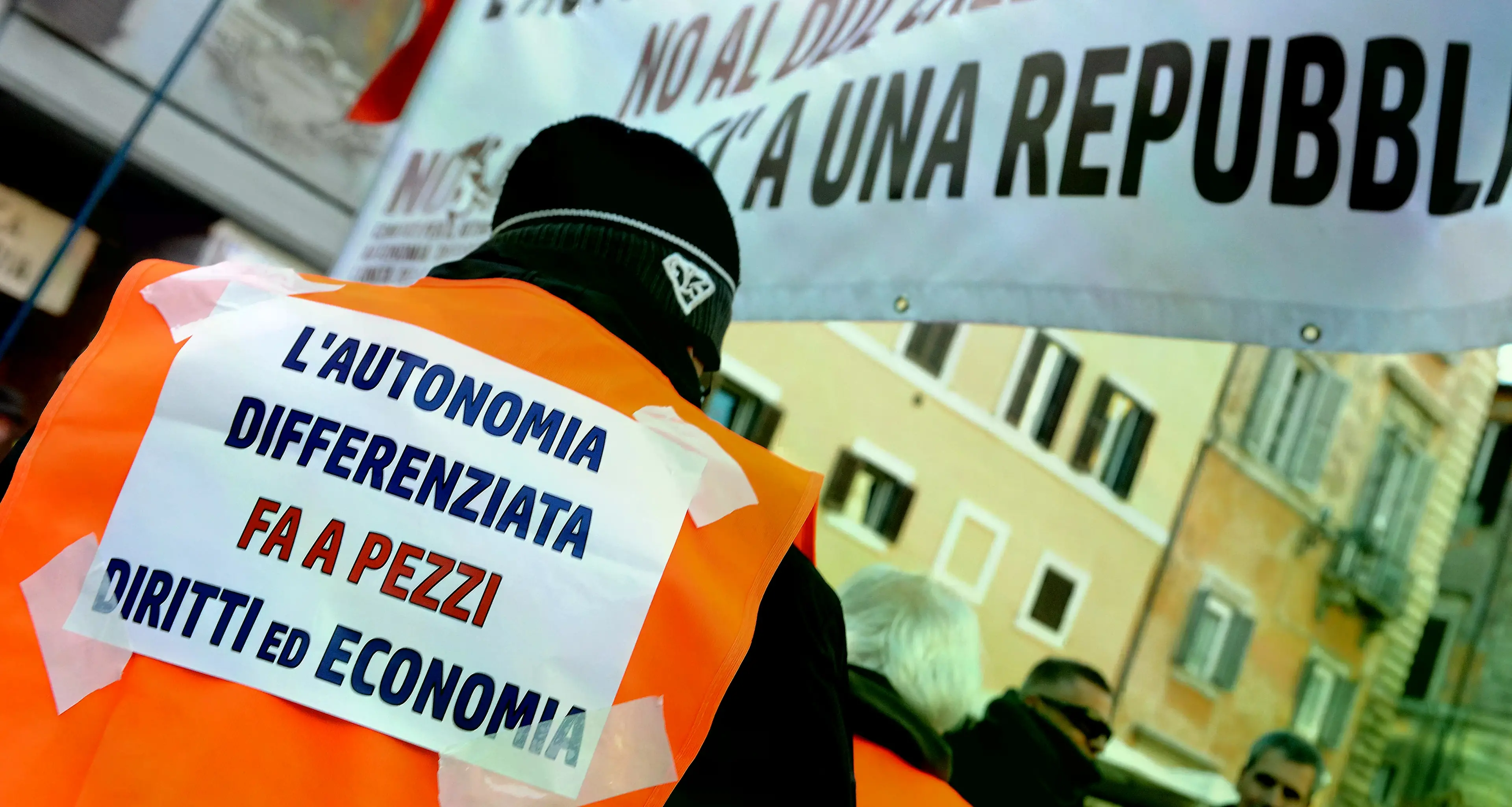 Autonomia, cambierebbe l’identità nazionale