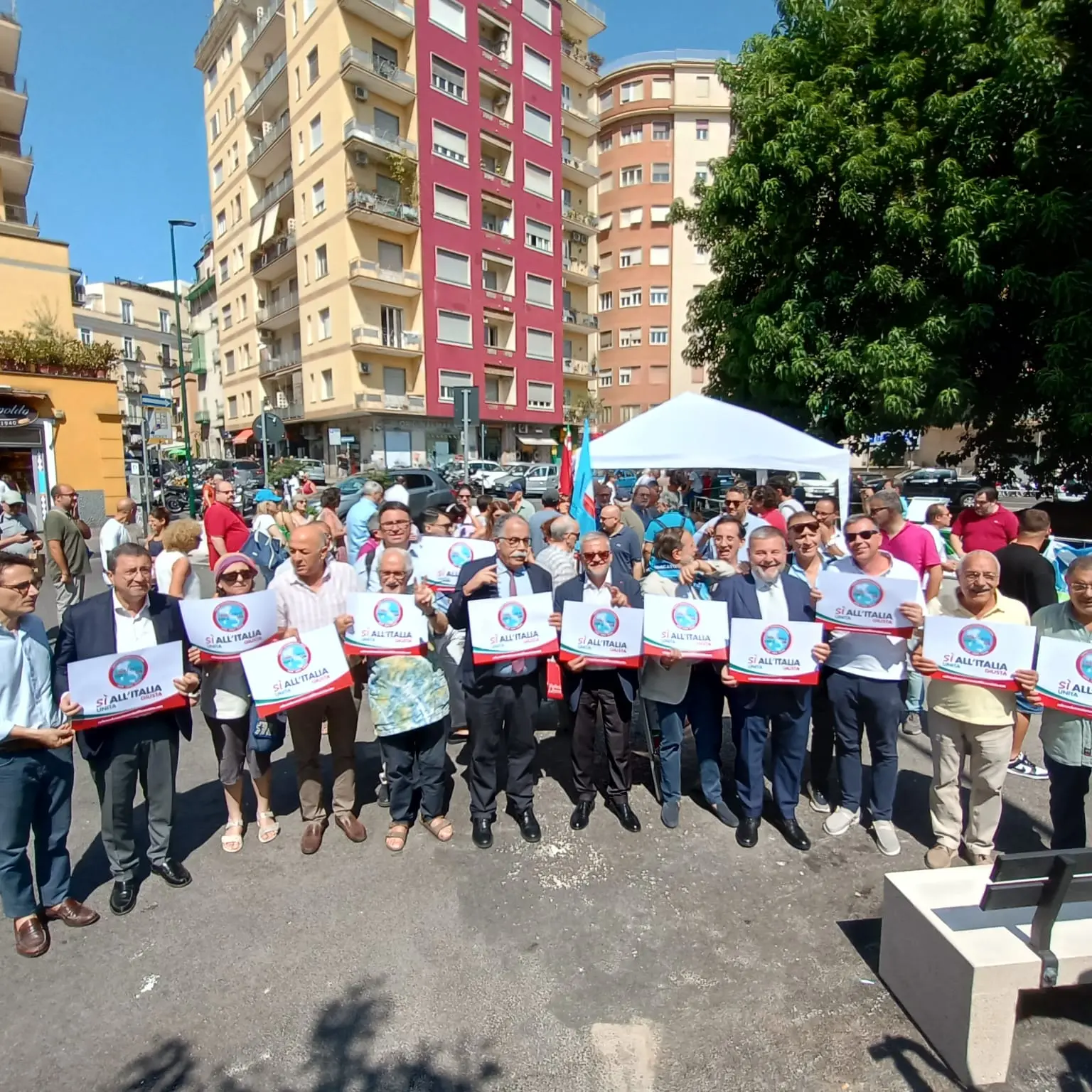 Referendum autonomia, Campania prima regione per firme online