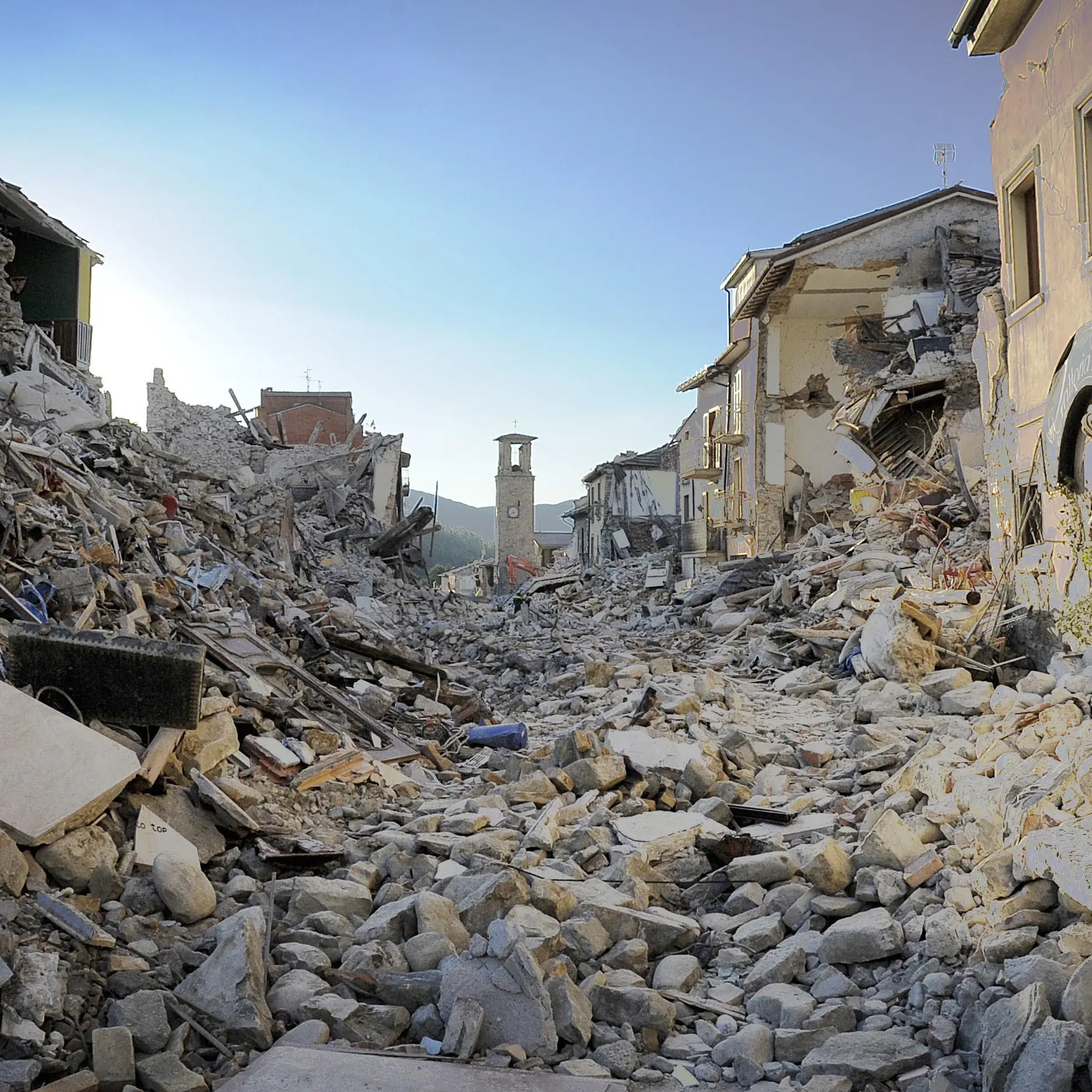 Otto anni fa il terremoto che colpì il centro Italia