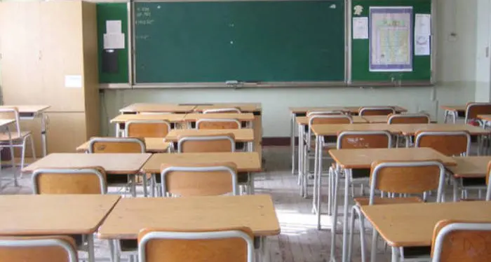 Scuole al via. A Modena tra ritardi e incertezze