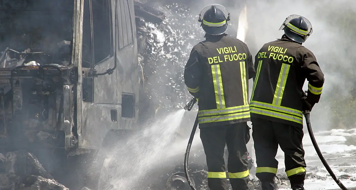 Vigili del Fuoco, Fp Cgil Lombardia: “Urgente assumere”