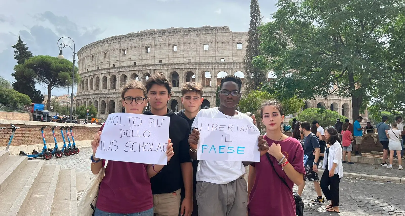 Cittadinanza, le scuole scendono in campo