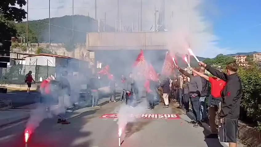 Technisub Genova: sciopero e blocco della produzione