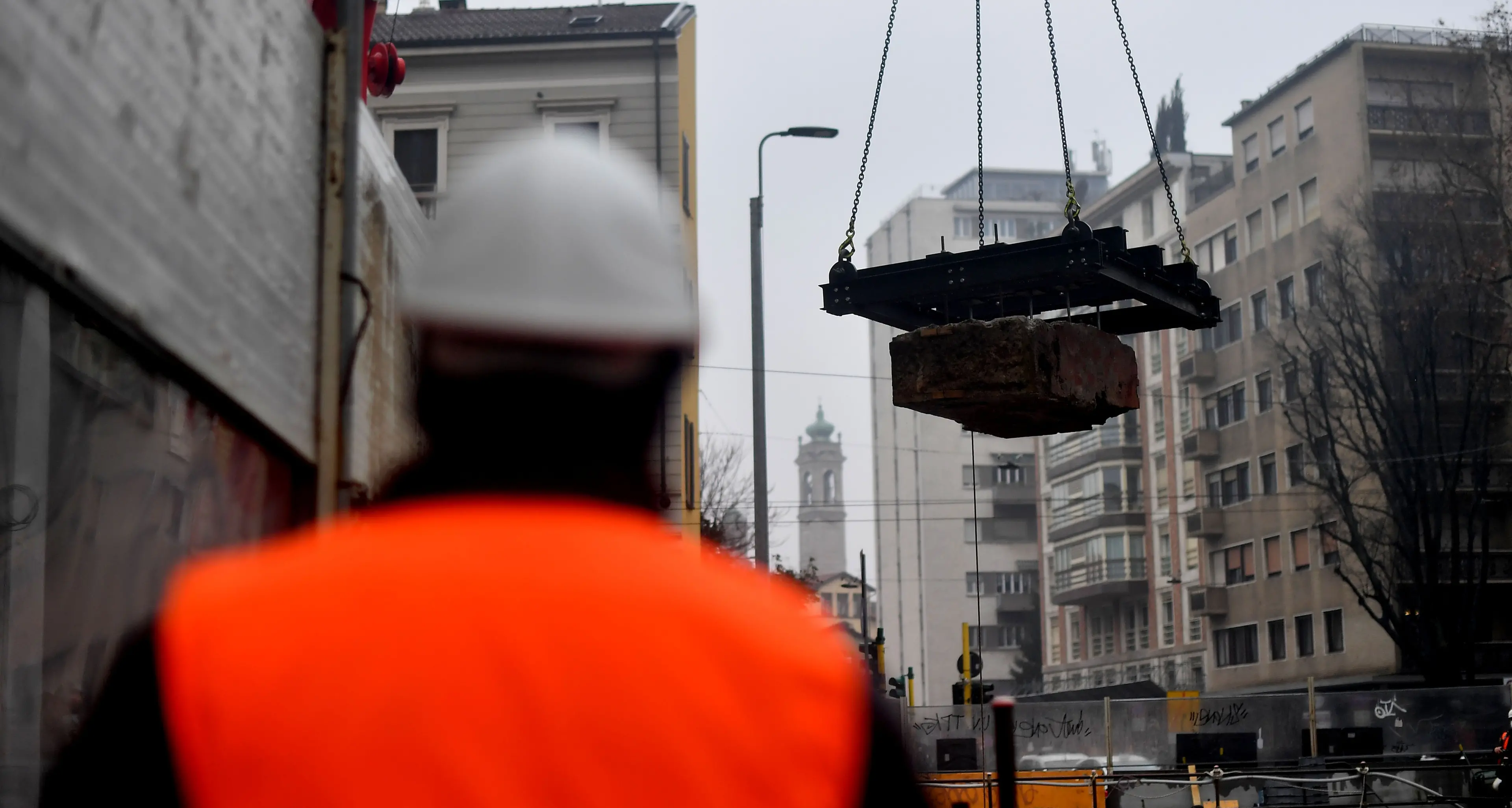 Milano, Cgil e Fillea: rispettare i tempi umani nei cantieri M4