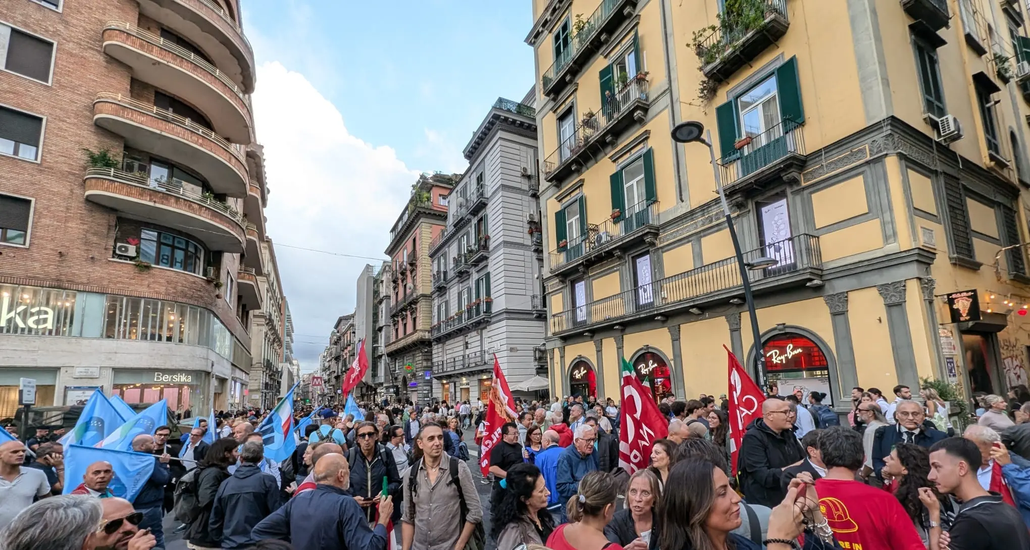 Piazze piene ovunque contro il ddl Sicurezza