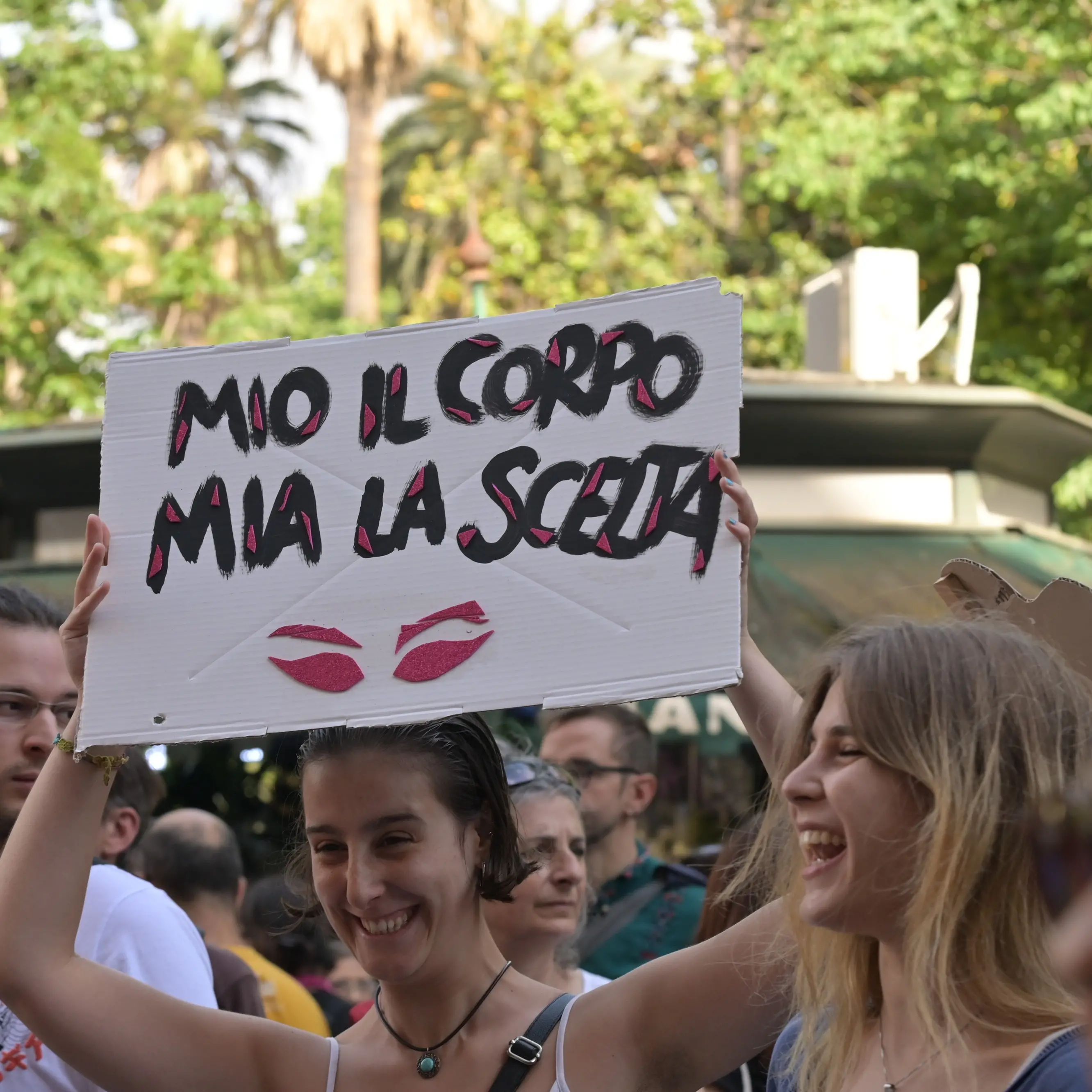Aborto, servono garanzie su strutture e personale