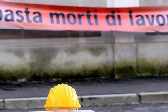 Esplode boiler, morto idraulico nel leccese