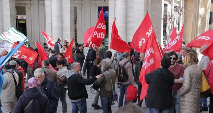 Stato di agitazione dei dipendenti della Procura di Genova