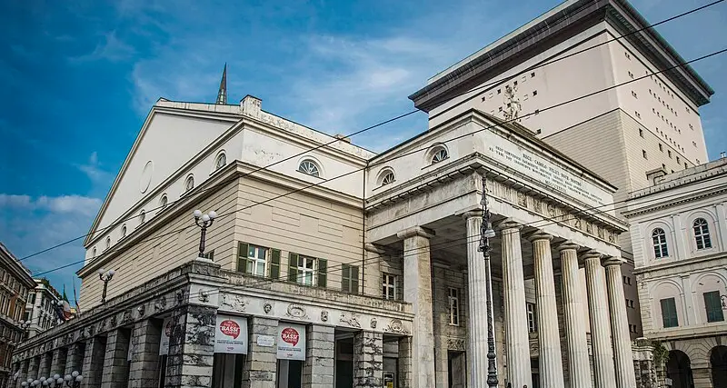 Carlo Felice, il presidio a teatro