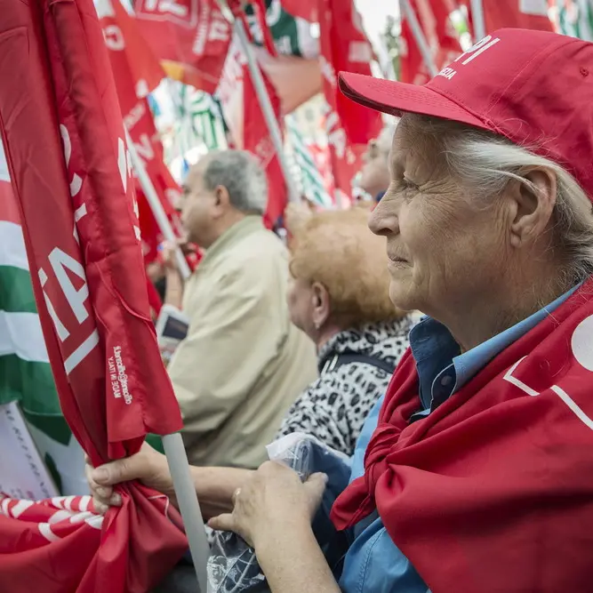 “Pensionati in piazza per i diritti di tutti”