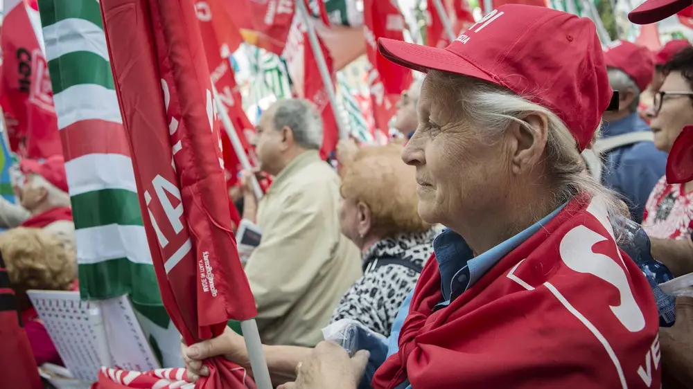 “Pensionati in piazza per i diritti di tutti”