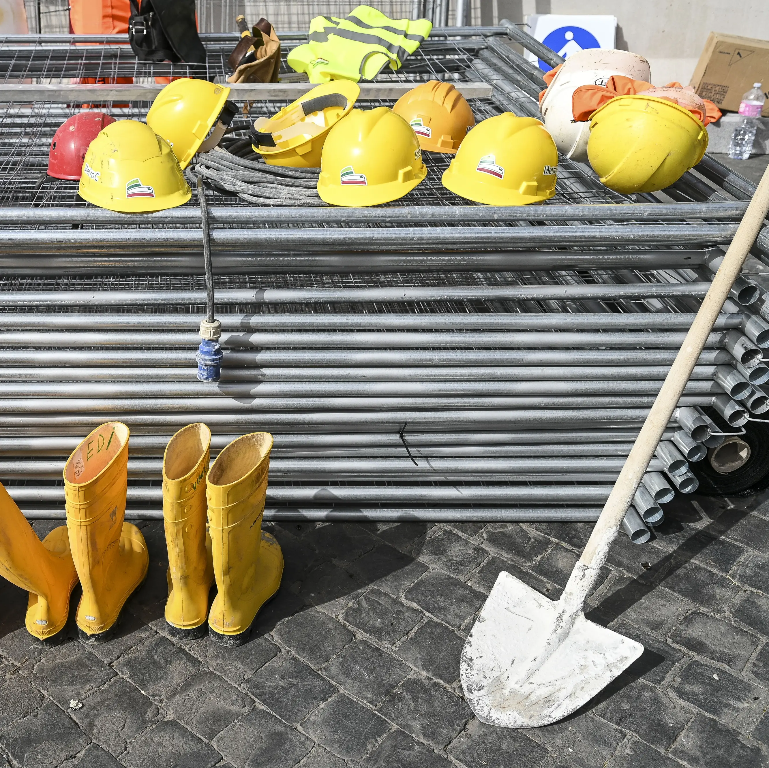 Torino Expo, operaio muore all’interno del cantiere