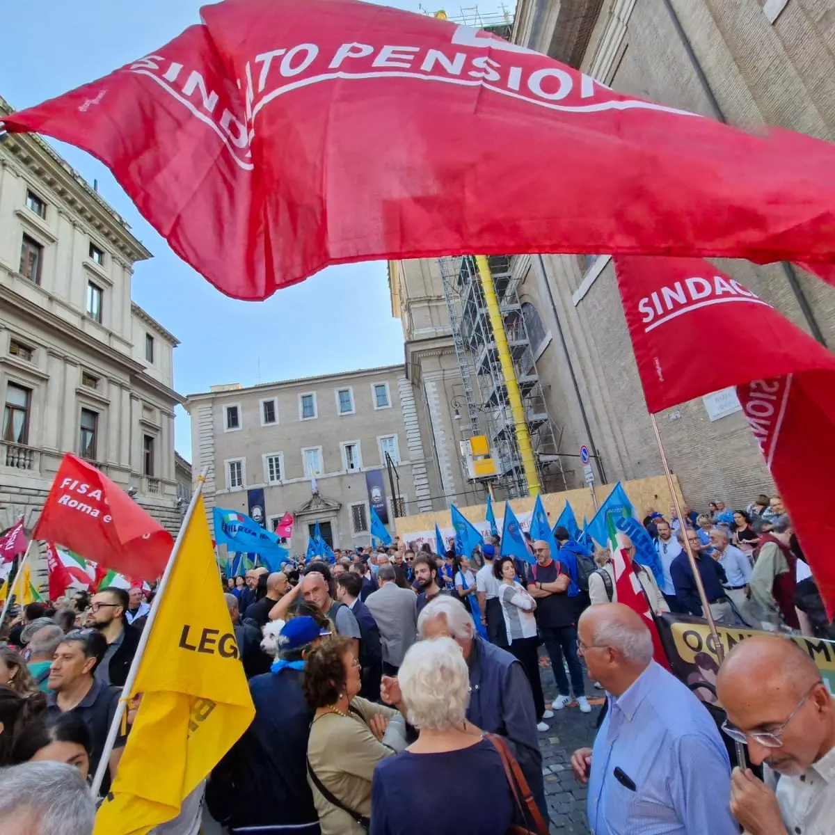 La piazza Spi e Flc Cgil a Udine il 31 ottobre