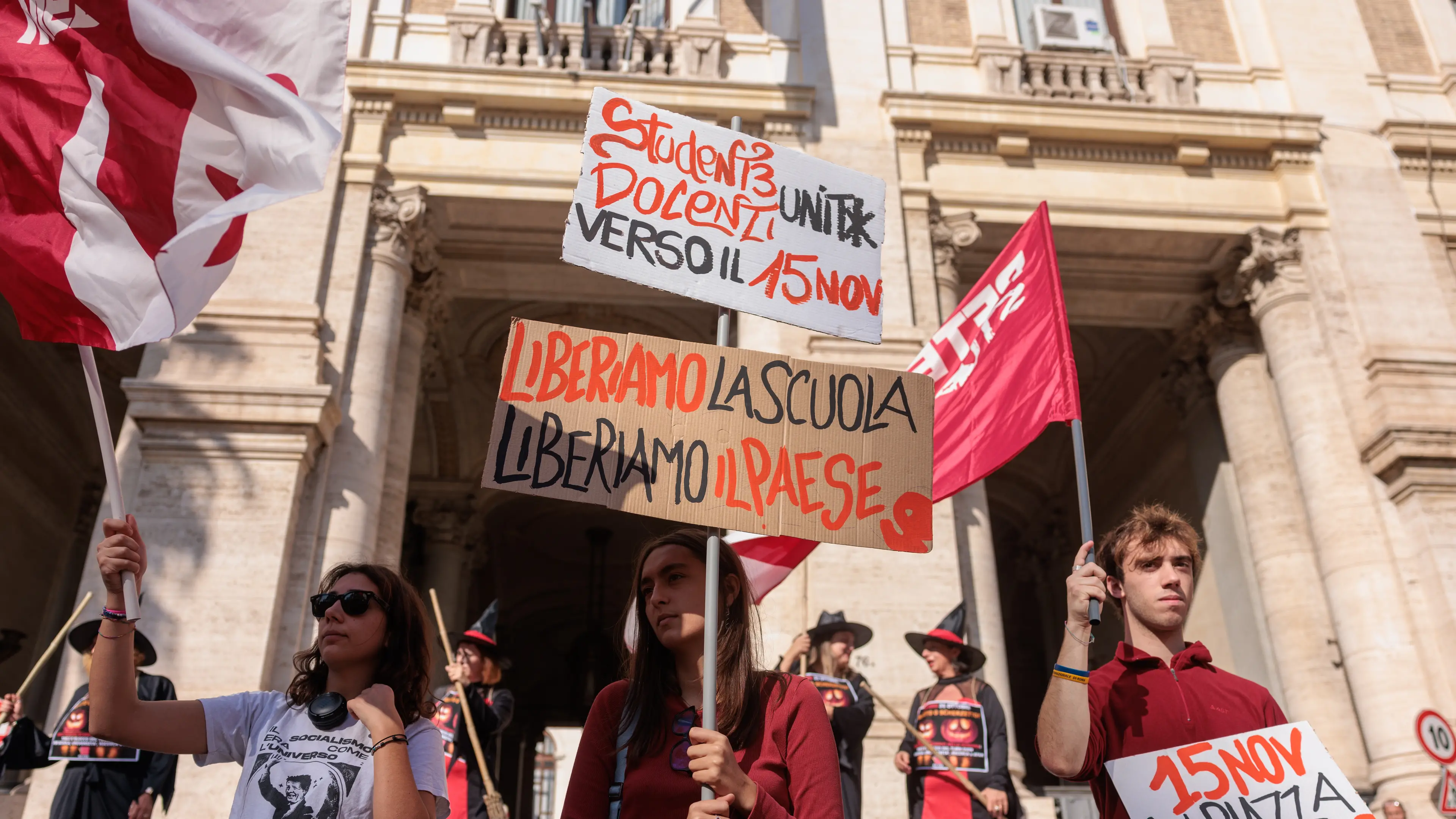 Sciopero scuola Flc ministero