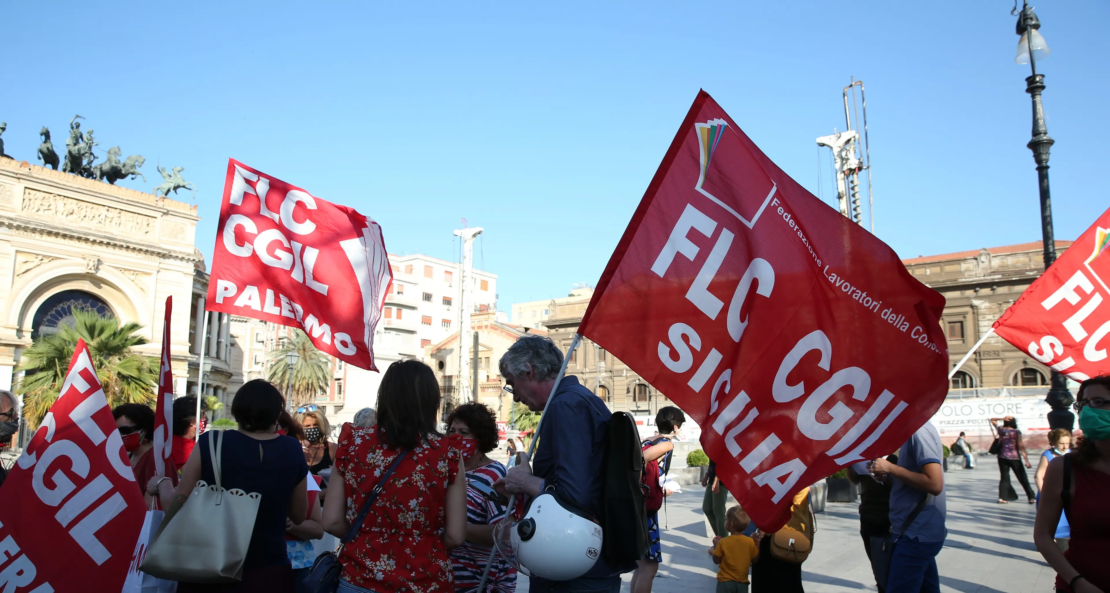 Meno scuole e meno studenti: in Sicilia è emergenza