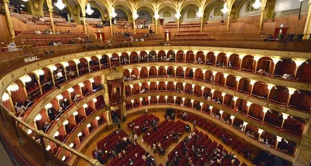 Teatro dell’Opera di Roma, i mimi tra ricatti e paghe da fame