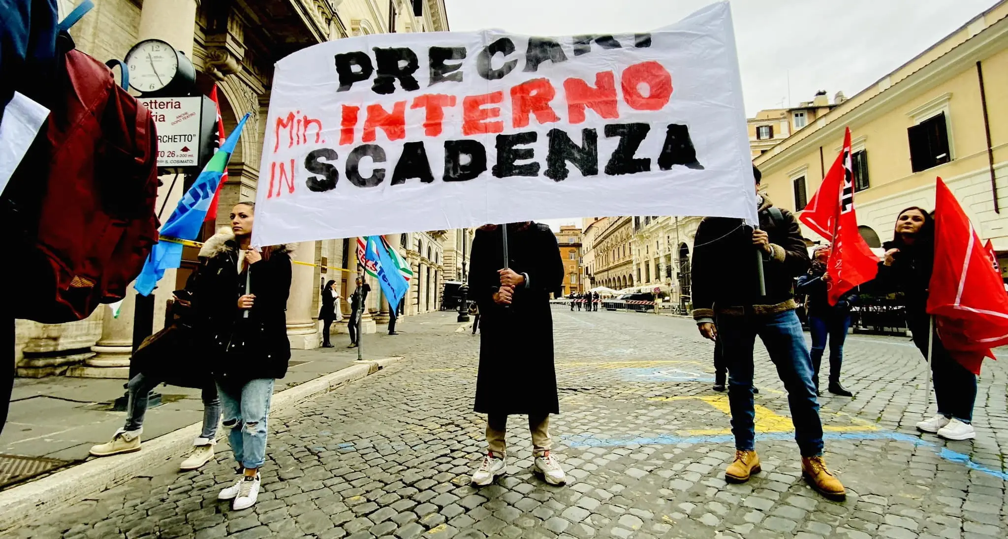 Basta precarietà, somministrati in sciopero