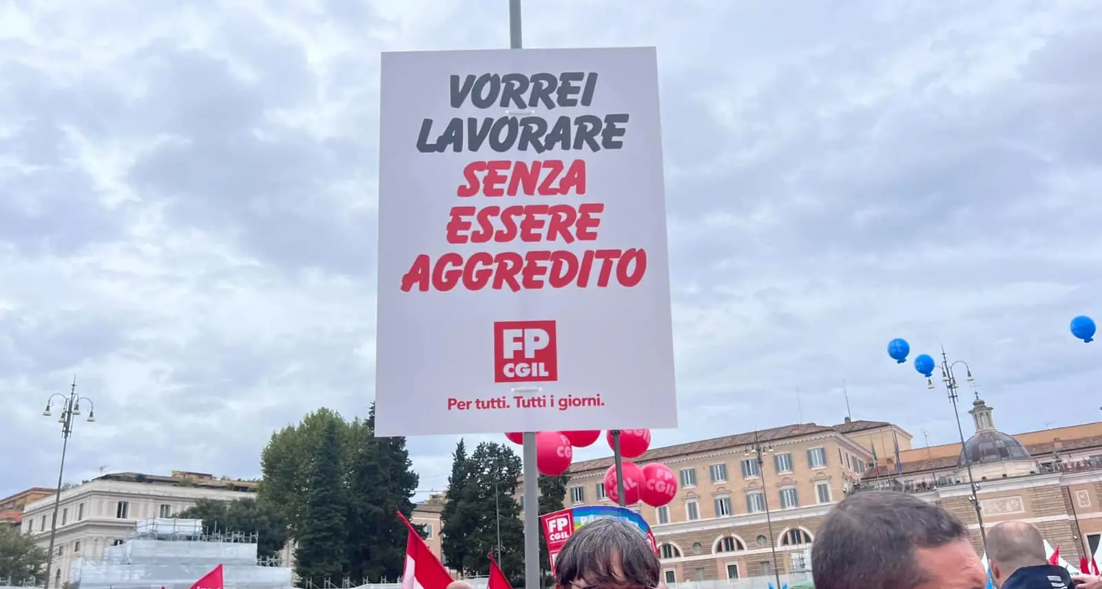 Sei stato aggredito sul posto di lavoro? È un danno alla salute, soggetto a tutela Inail