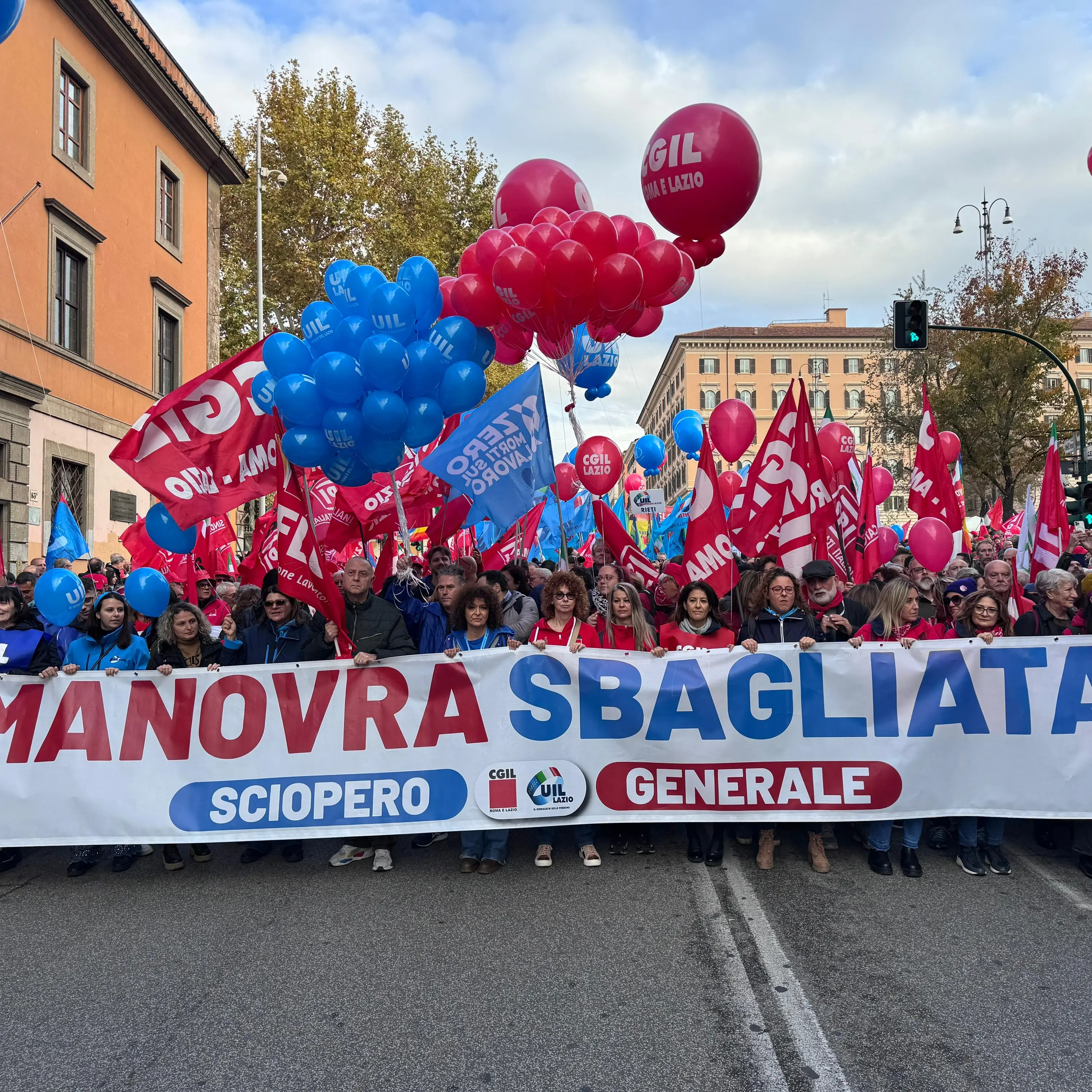 Landini: “Rivoltiamo il Paese come un guanto”