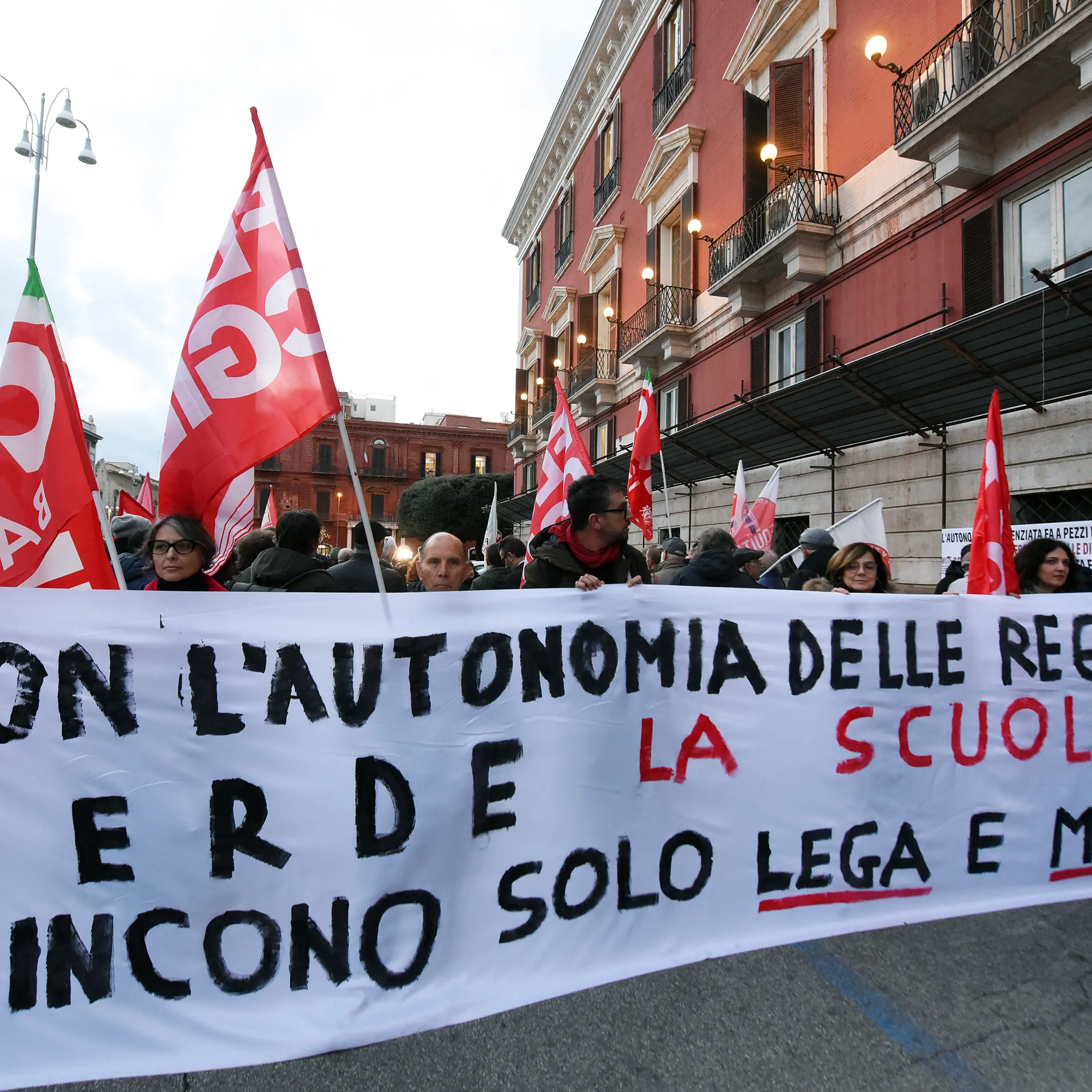 Bucci, Cgil Puglia: “Consulta boccia secessione ricchi. Avanti con referendum per abrogazione totale”