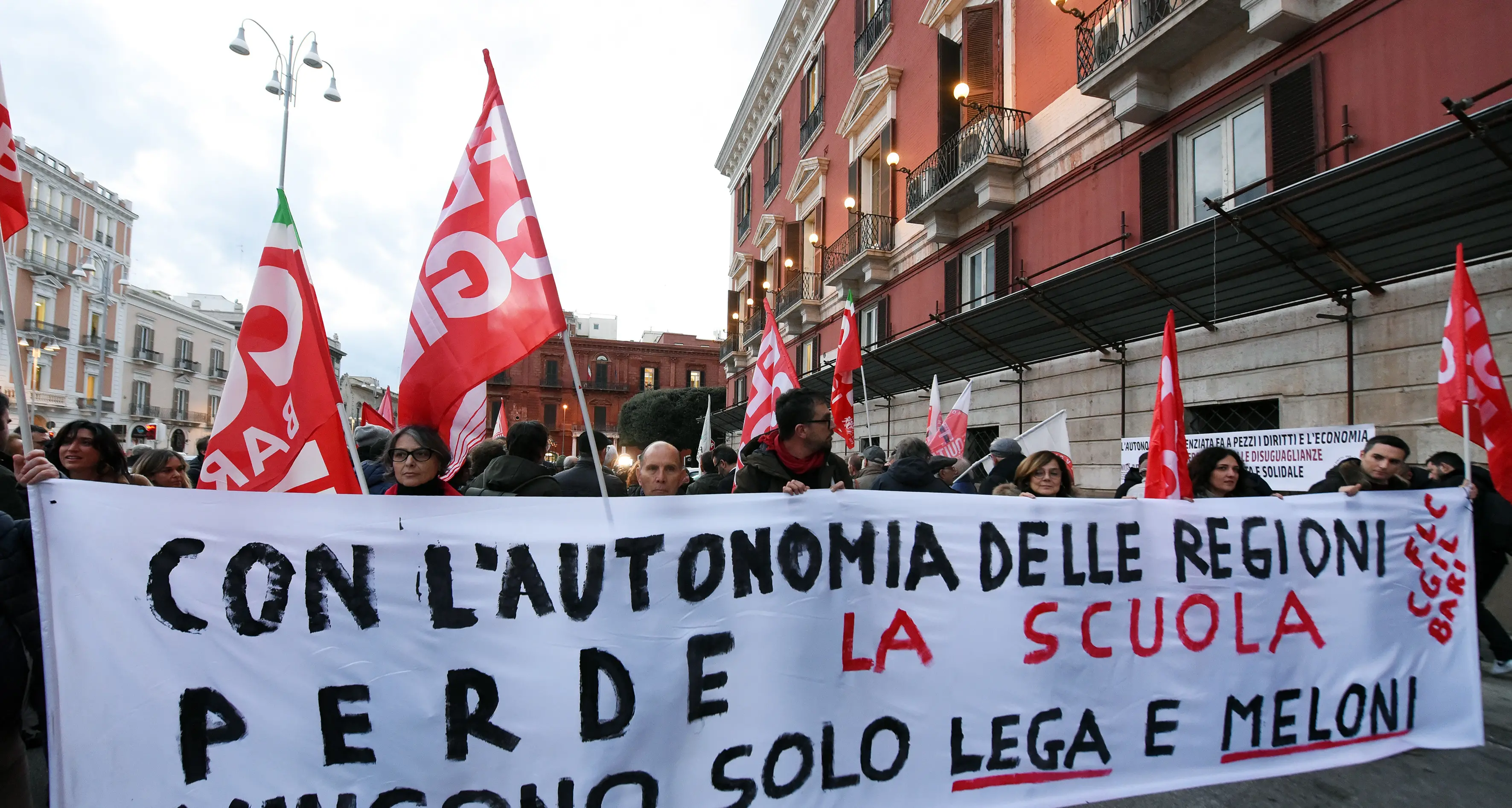 Bucci, Cgil Puglia: “Consulta boccia secessione ricchi. Avanti con referendum per abrogazione totale”