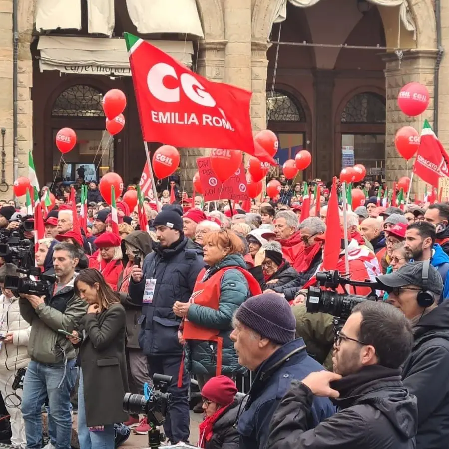 Cgil Emilia-Romagna: “No a modifiche codice appalti a danno dei lavoratori”