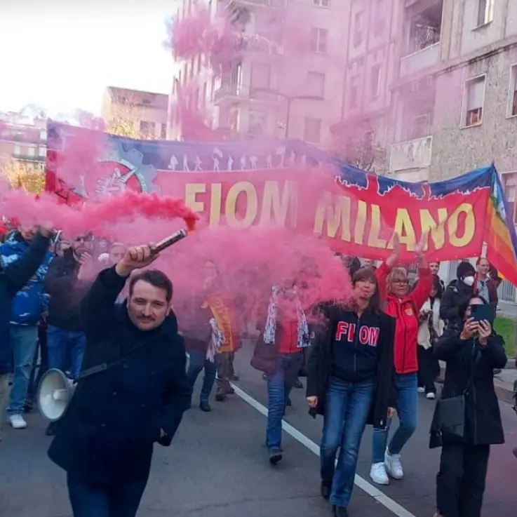 Sm Optics: l’ultimo stipendio ricevuto è quello di settembre. Lavoratori in sciopero a oltranza