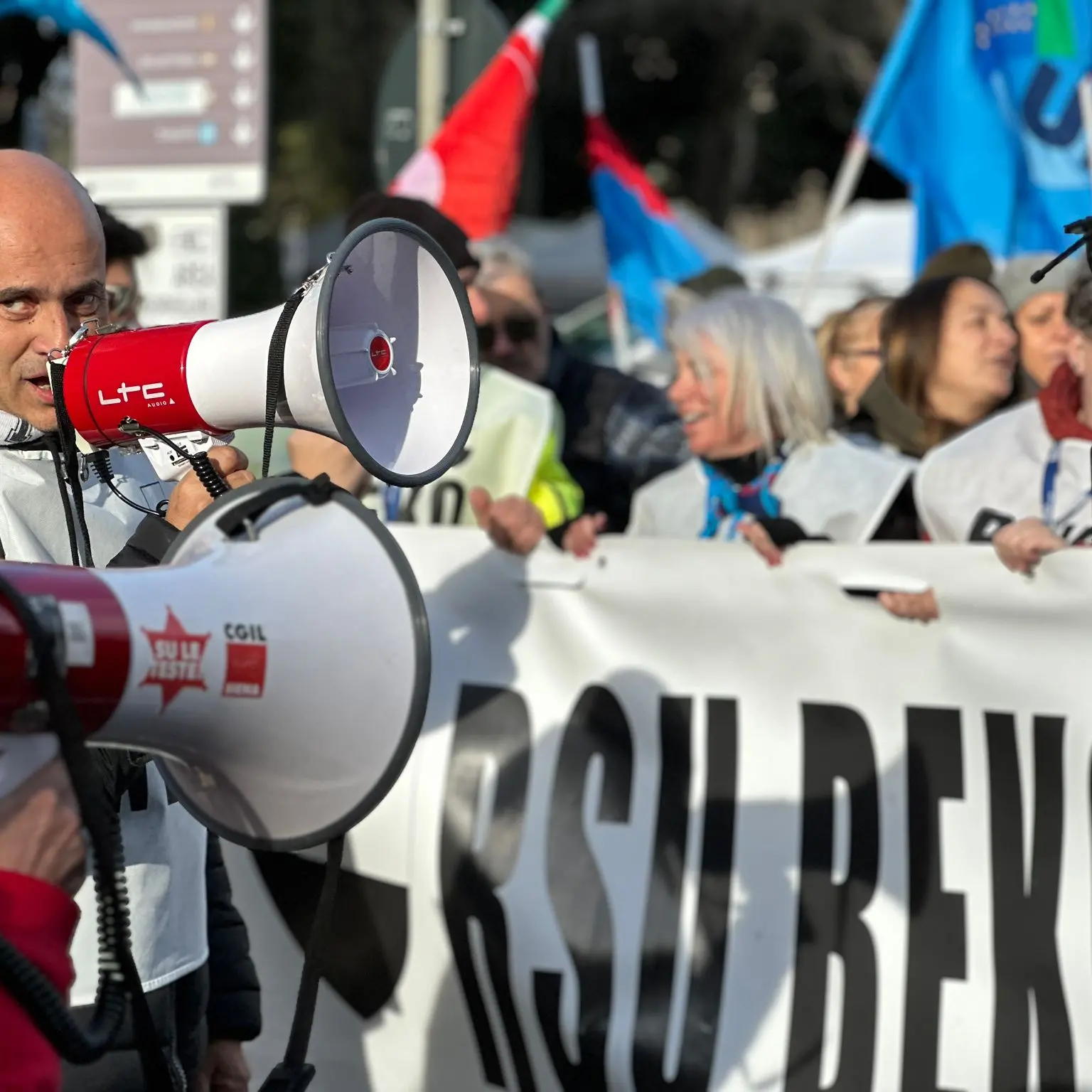 In Toscana prima giornata di sciopero delle tute blu per il contratto