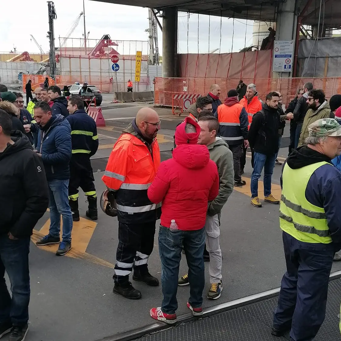 Lavoratore morto a Genova, Filt Cgil: nei porti si contina a morire, riattivare il tavolo sulla sicurezza al Mit