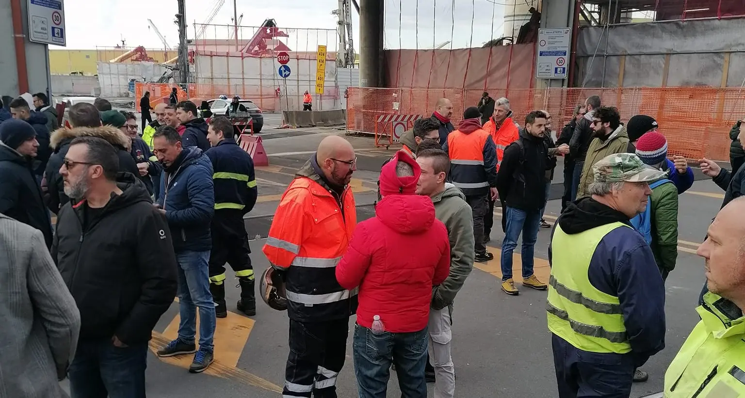 Lavoratore morto a Genova, Filt Cgil: nei porti si contina a morire, riattivare il tavolo sulla sicurezza al Mit