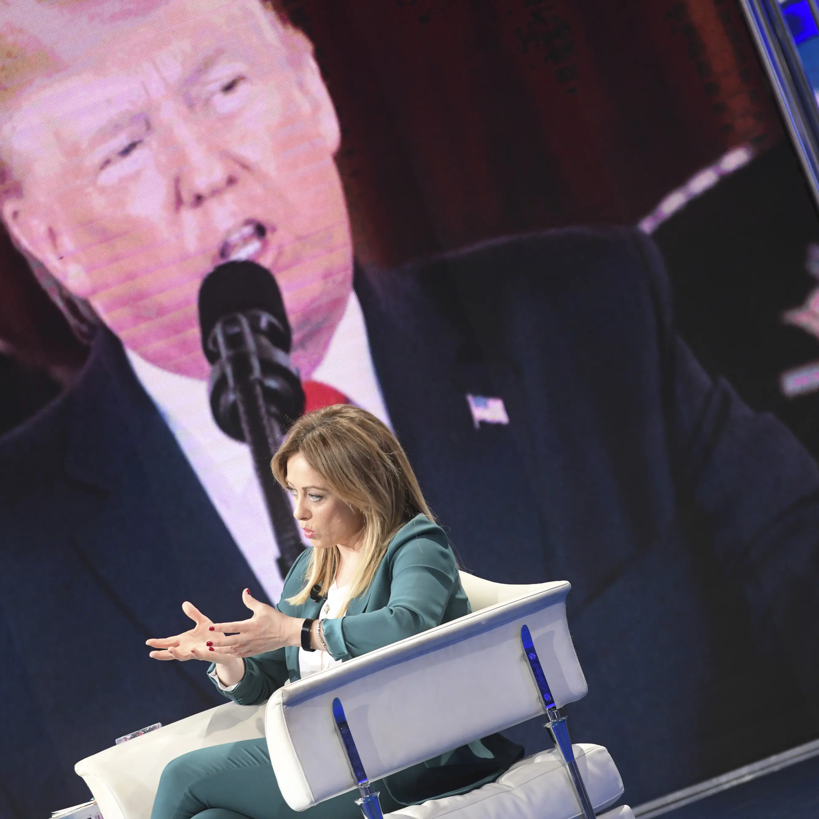Meloni, Trump e Musk: i rischi del progetto neocoloniale