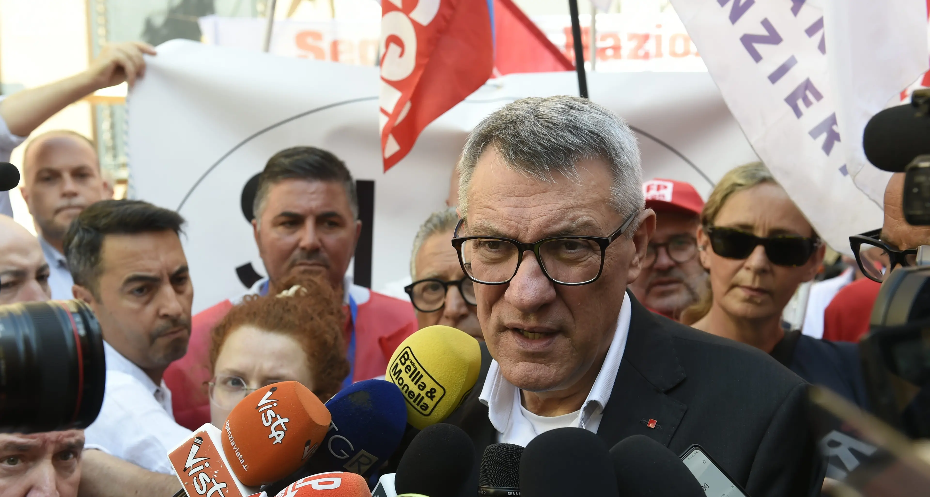 Landini: “Manovra a danno dei lavoratori e del Paese”