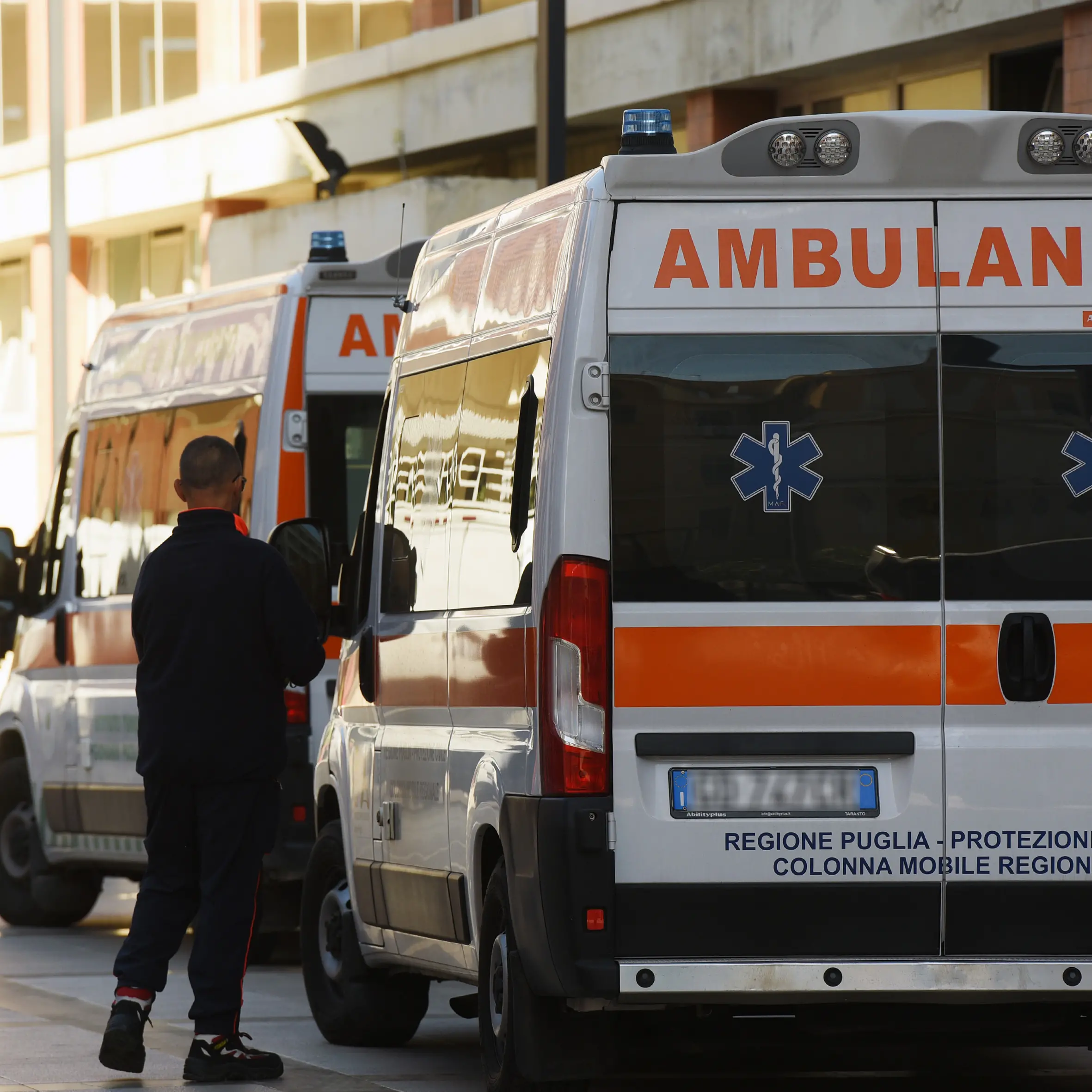 Muore operaio in un cantiere al Policlinico di Bari