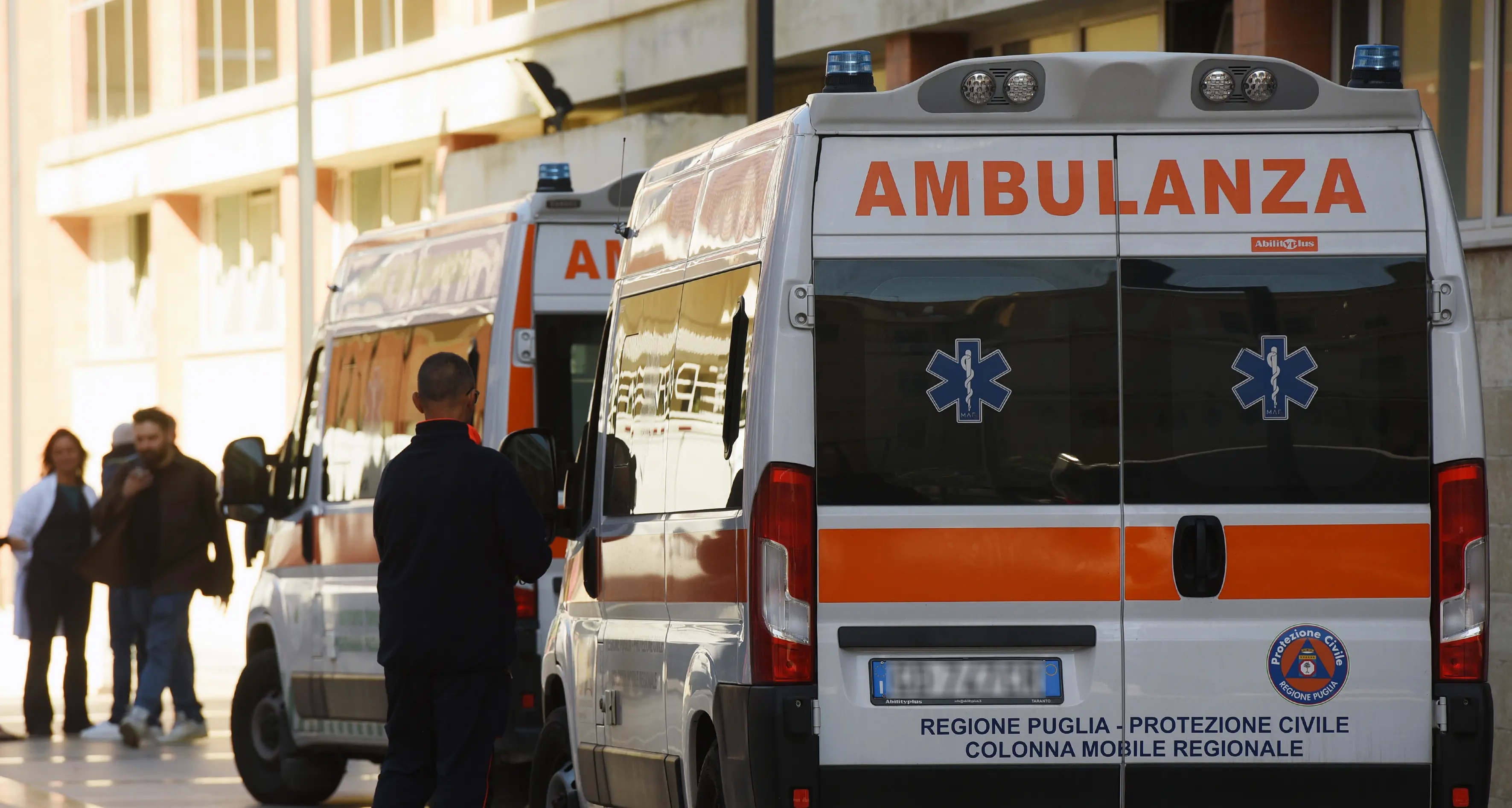 Muore operaio in un cantiere al Policlinico di Bari