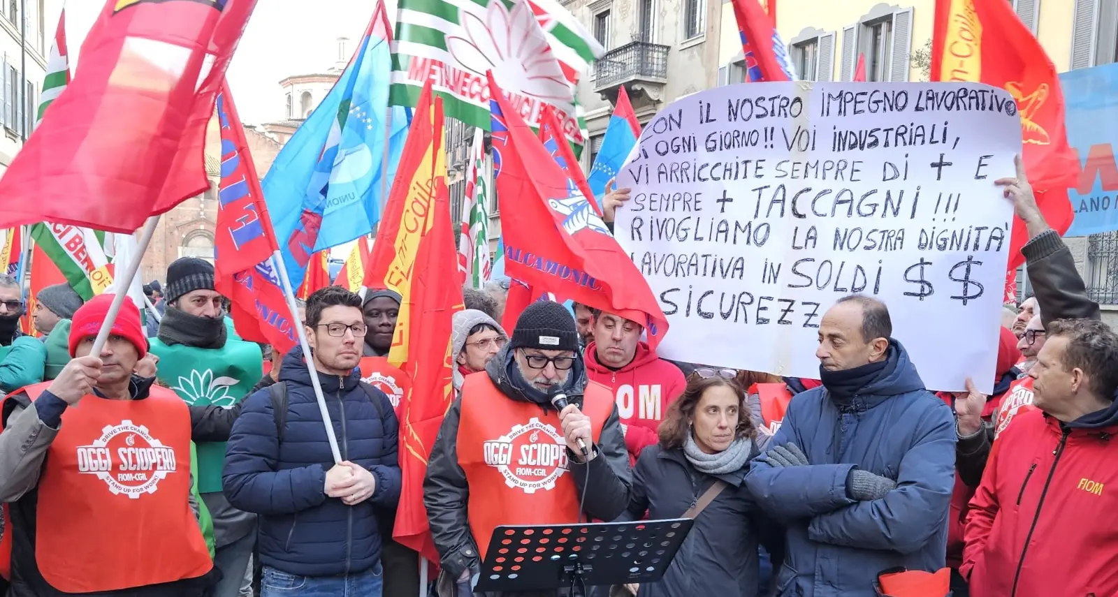 Fim, Fiom, Uilm: “Le prime otto ore di sciopero sui territori sono pienamente riuscite. Ora riparta la trattativa”