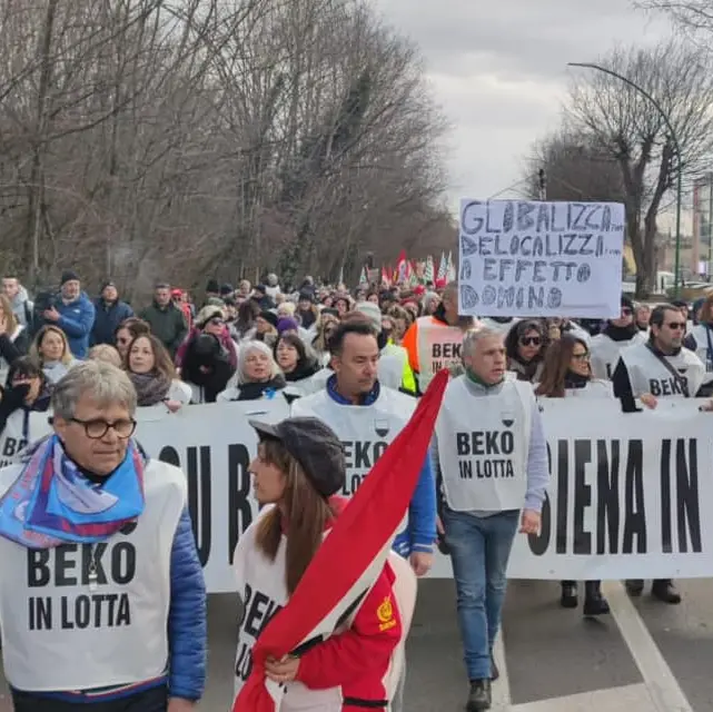 Beko, sindacati: a Siena ora urge individuare investitore