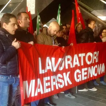 Genova, Maersk licenzia: lavoratori in sciopero
